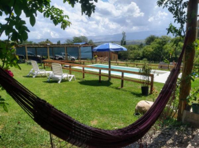Abrazados Suites del Valle
